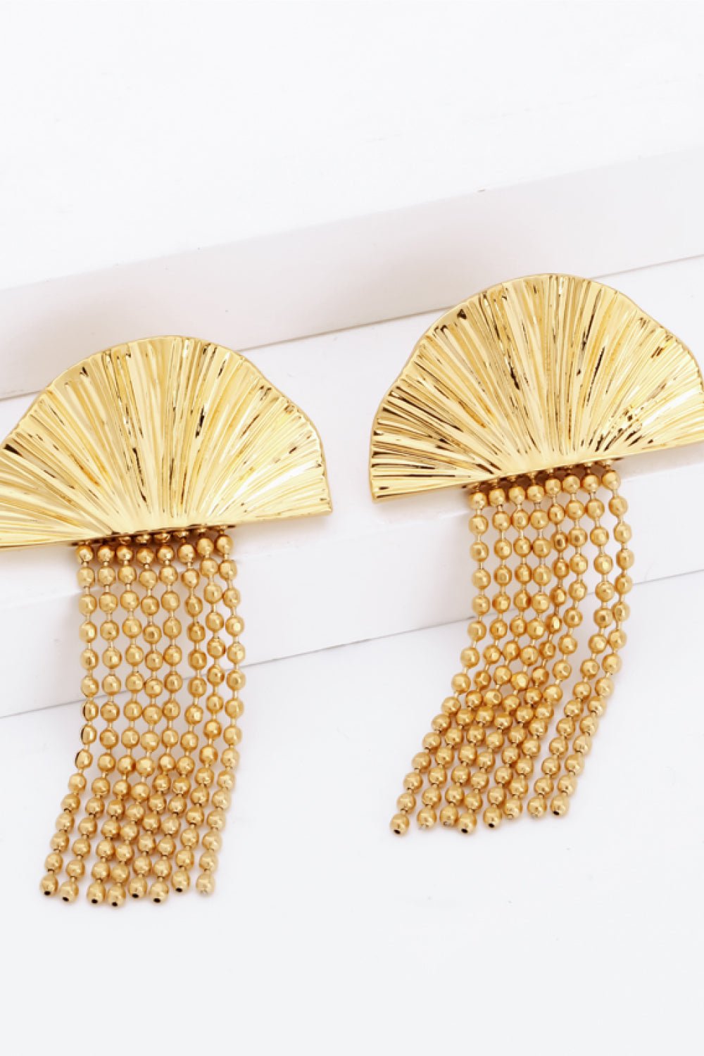 18K Gold Plated Fan Fringe Dangle Earrings - TapLike