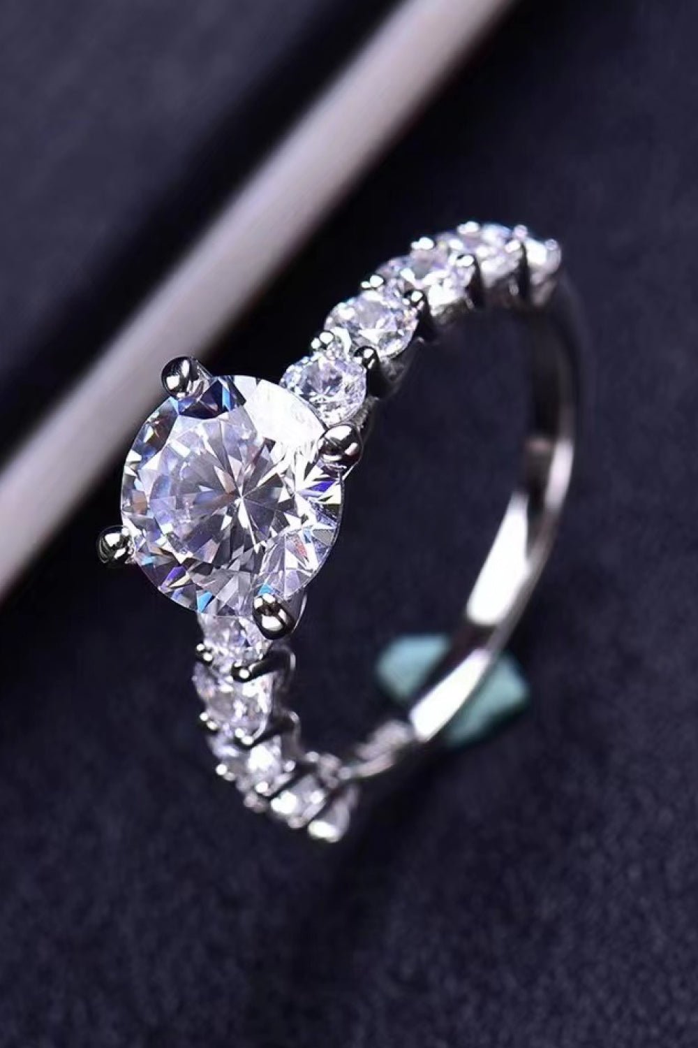 2 Carat 4-Prong Moissanite Ring - TapLike