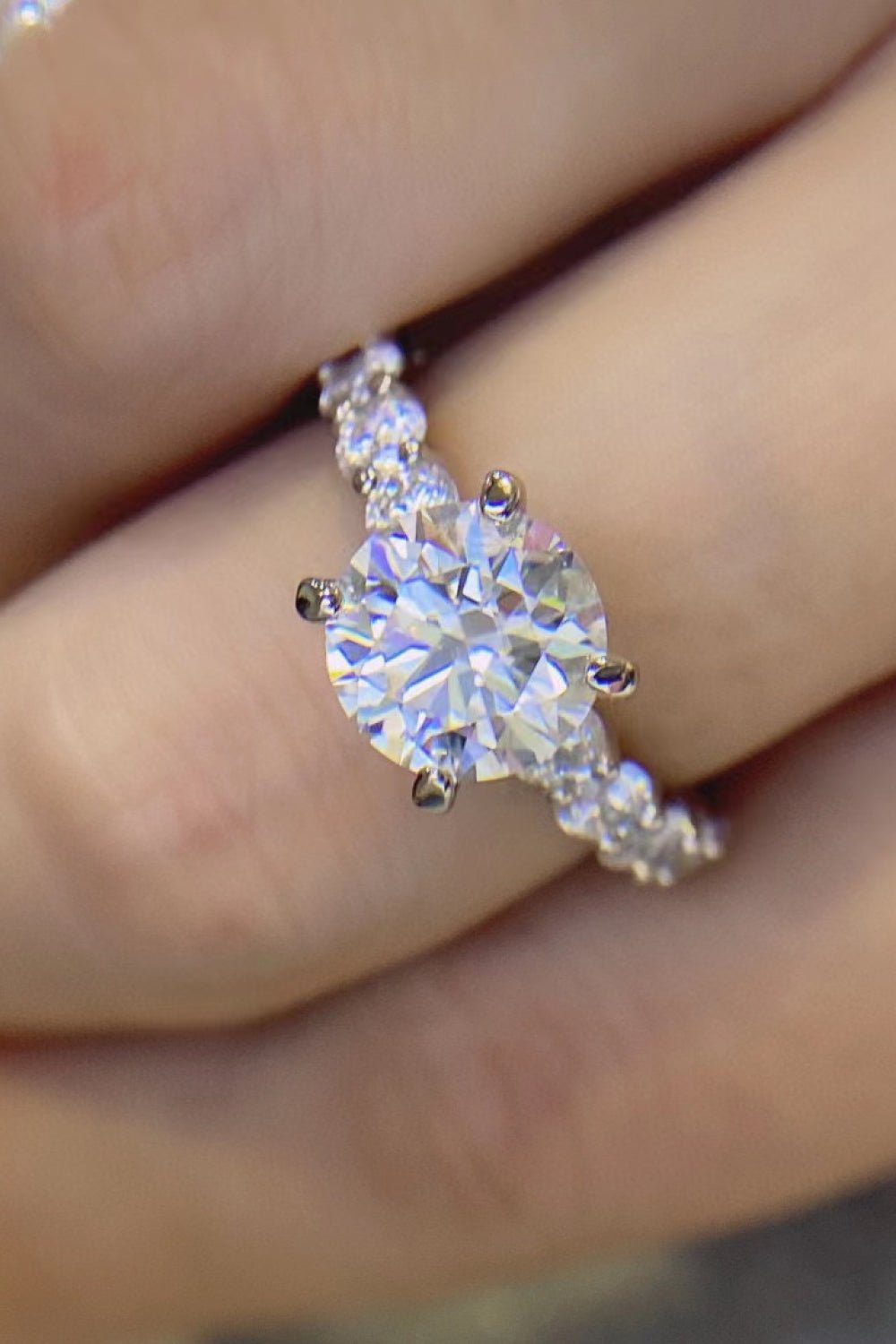 2 Carat 4-Prong Moissanite Ring - TapLike