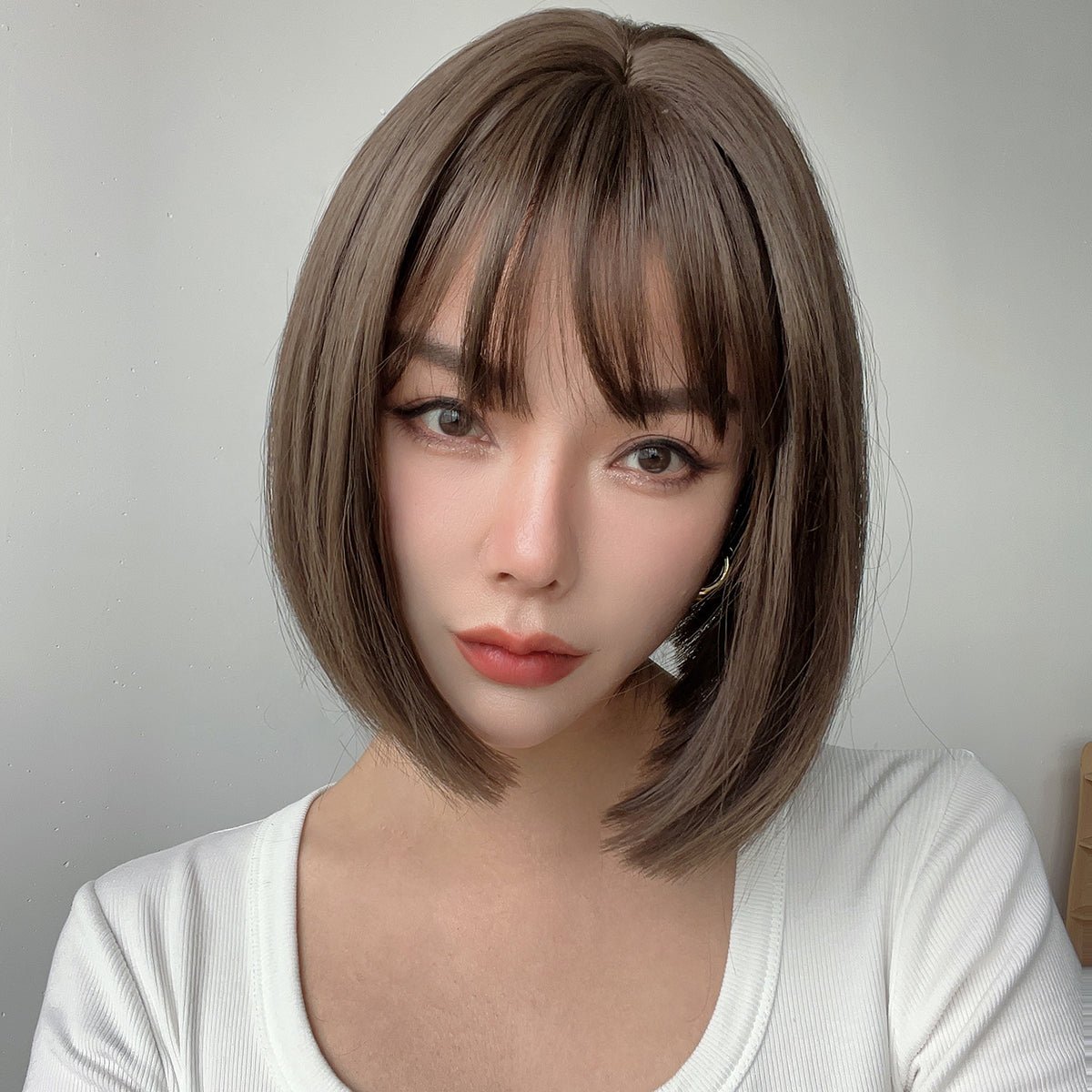 8-inch | cool brown | straight hair with hair bangs | SM7252 - TapLike