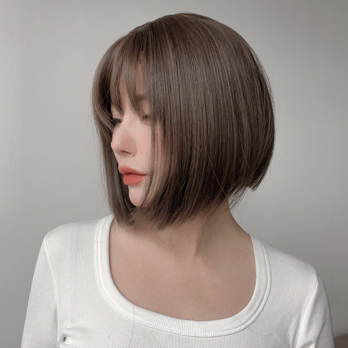 8-inch | cool brown | straight hair with hair bangs | SM7252 - TapLike