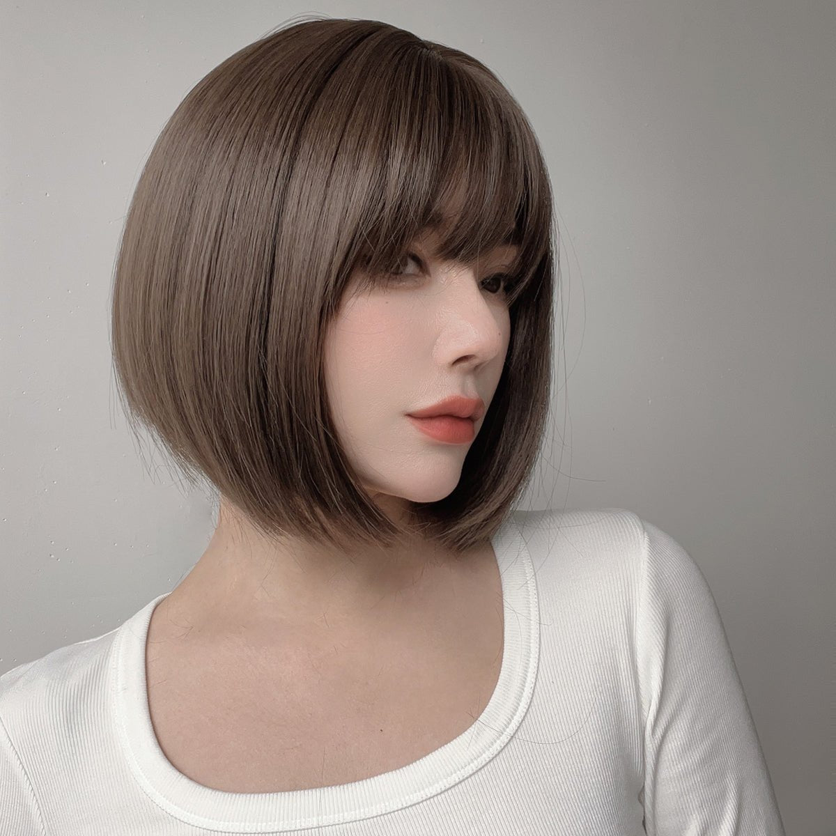 8-inch | cool brown | straight hair with hair bangs | SM7252 - TapLike