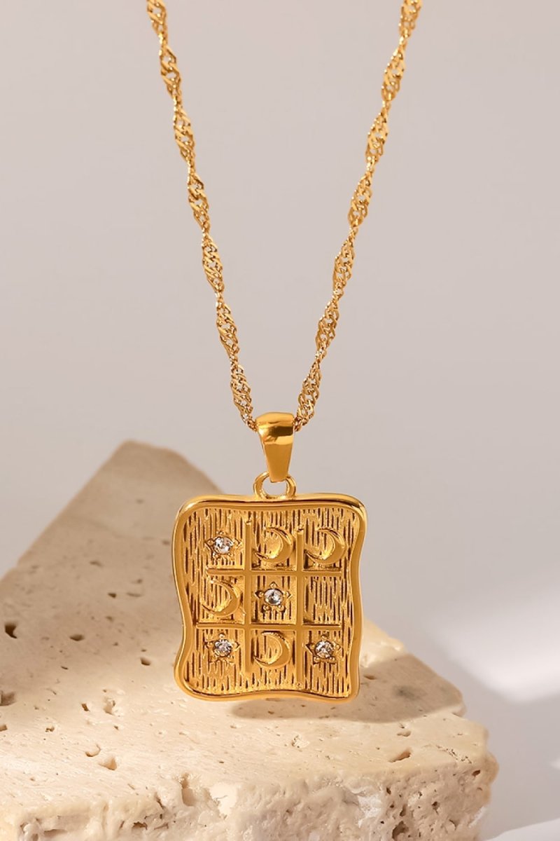 Cubic Zirconia Geometric Pendant Necklace - TapLike