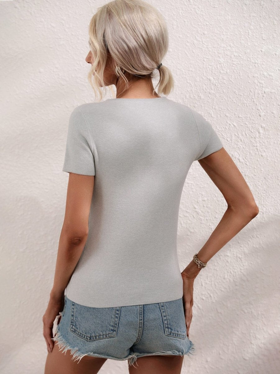 Cutout Round Neck Short Sleeve Knit Top - TapLike