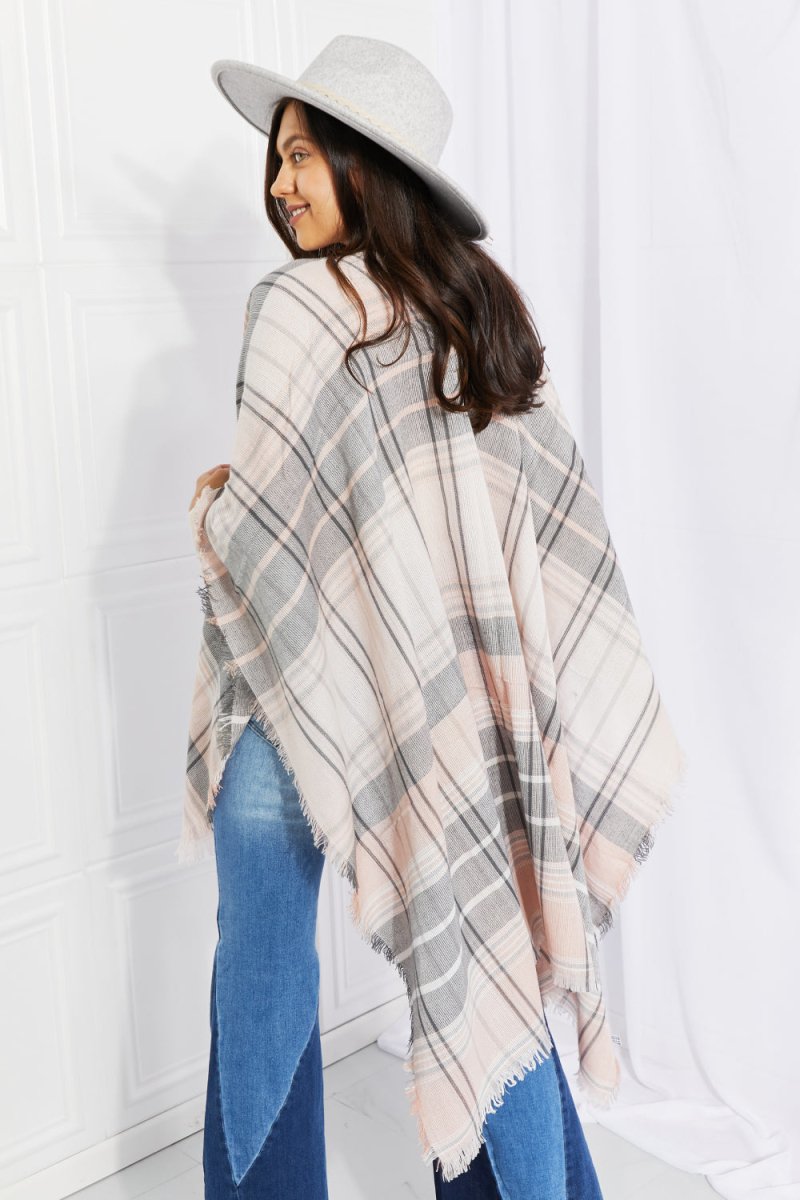 Leto Punch of Plaid Lightweight Poncho 100101254742215 - TapLike
