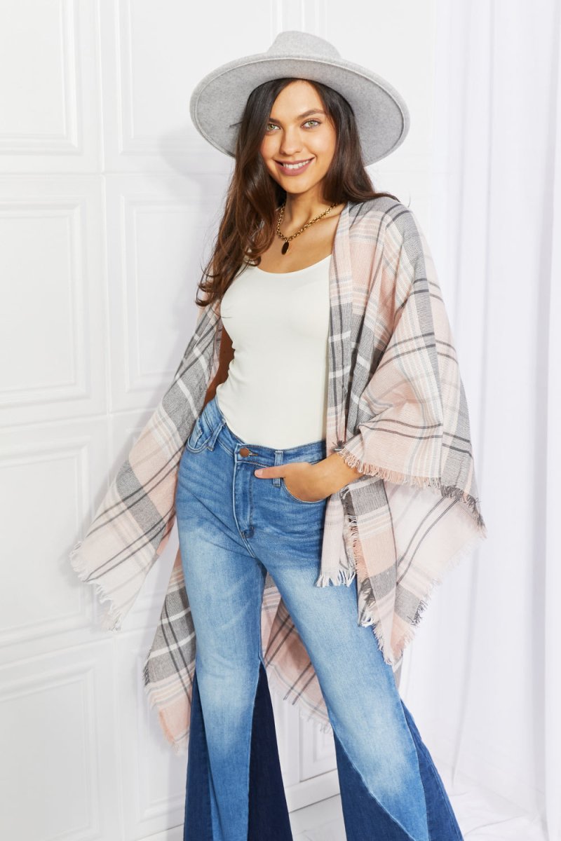 Leto Punch of Plaid Lightweight Poncho 100101254742215 - TapLike