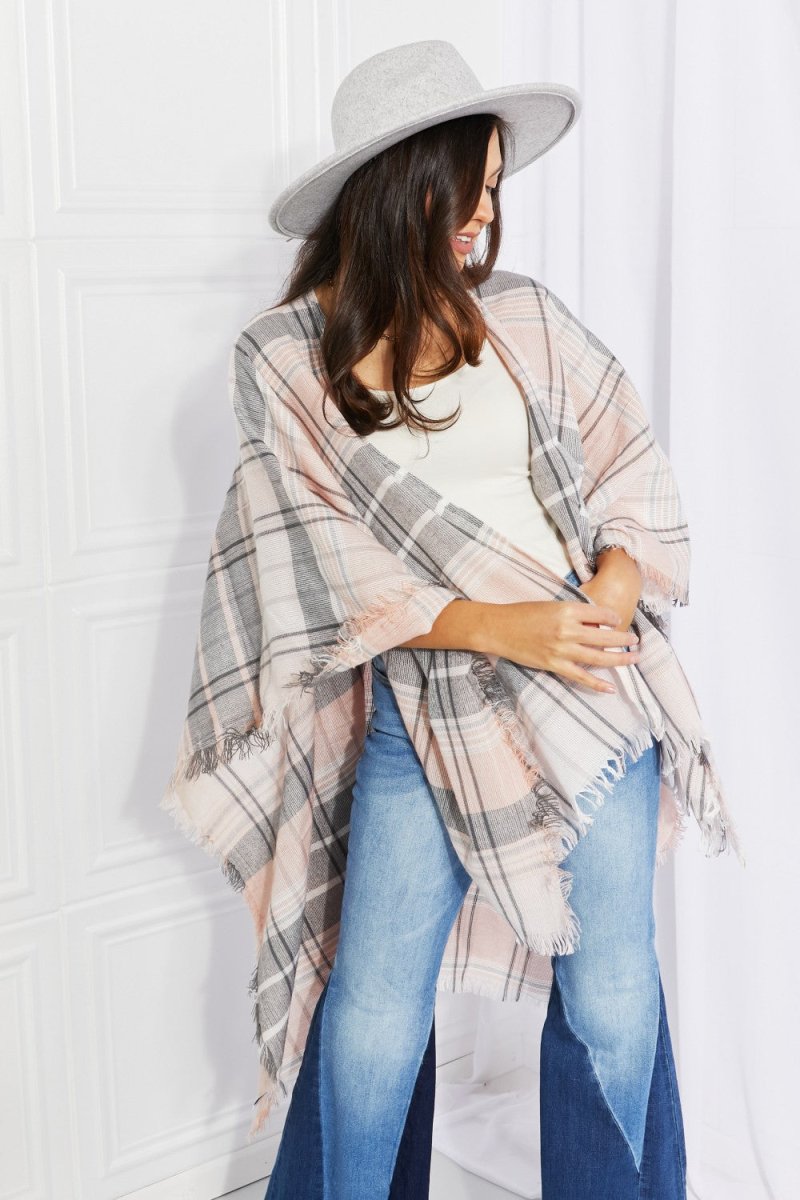 Leto Punch of Plaid Lightweight Poncho 100101254742215 - TapLike