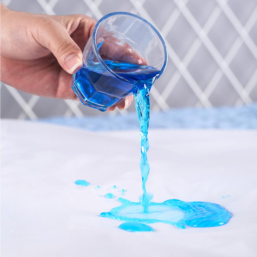 White waterproof pillowcase with zipper and soft knitted fabric SP - Taplike