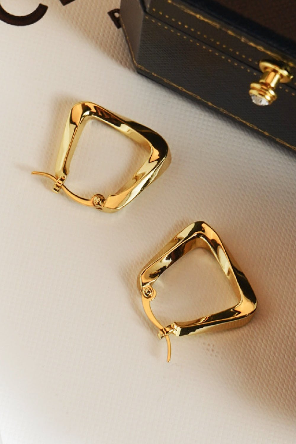 18K Gold Plated Irregular Geometric Earrings - TapLike