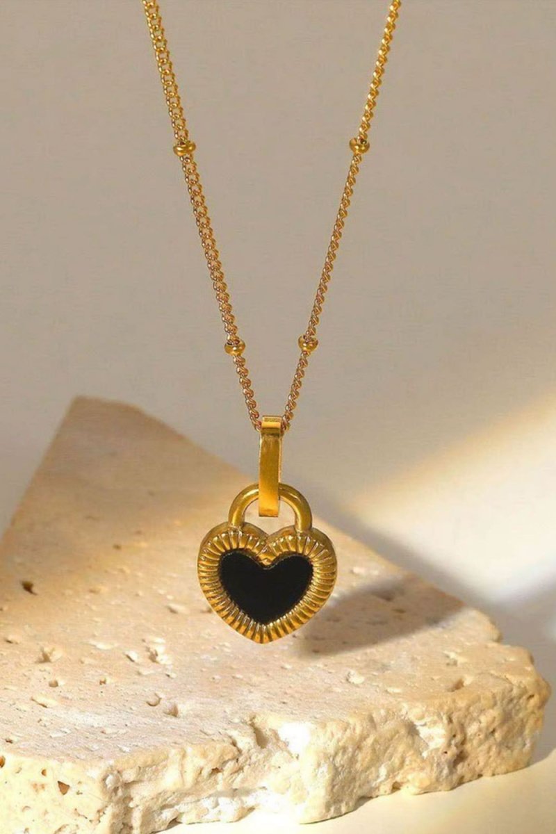 Contrast Heart Pendant Necklace - TapLike