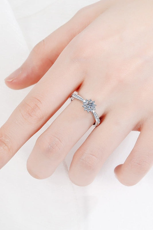 Moissanite Rhodium-Plated Snowflake Ring - TapLike