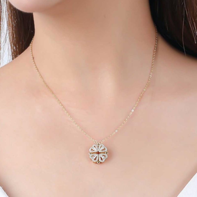 Two Ways To Wear Four Leaf Clover Pendant Necklace Girls' Carnival - TapLike